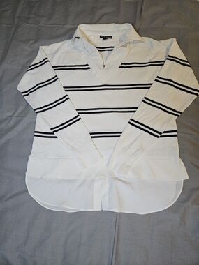 White Striped Popover Sweater with Shirt Hem - Unknown Brand